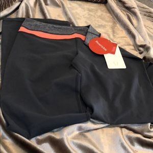 Lululemon new with tags groove pant TALL SIZE 10